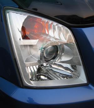 Isuzu DMax 2007 Projector HeadLight Assembly - Right Preview